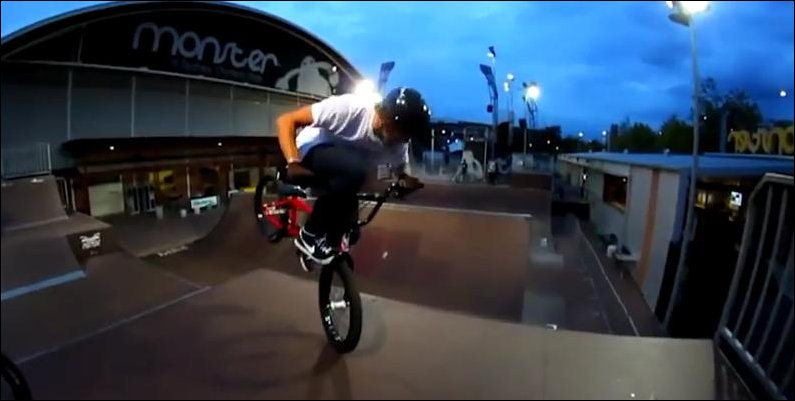 Велосипедные трюки