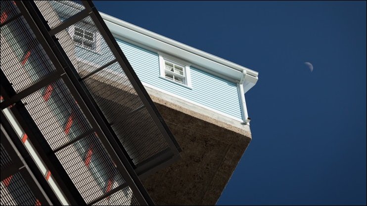 Домик на краю