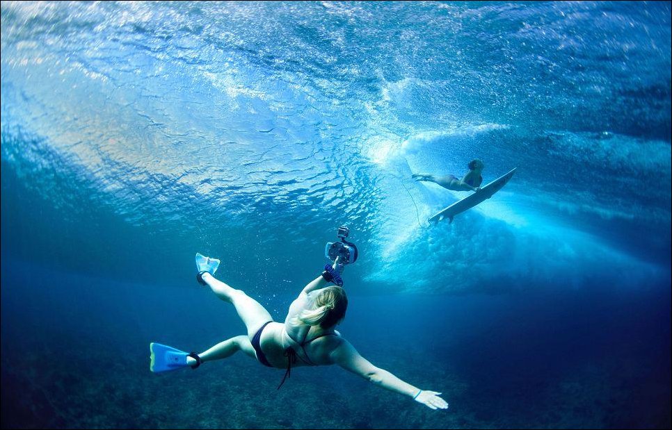 Девушки серферы