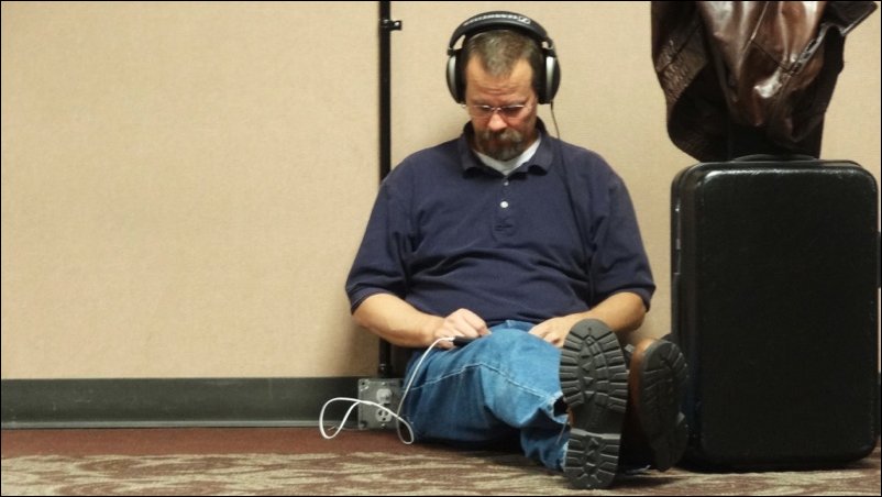 Розетки в аэропортах