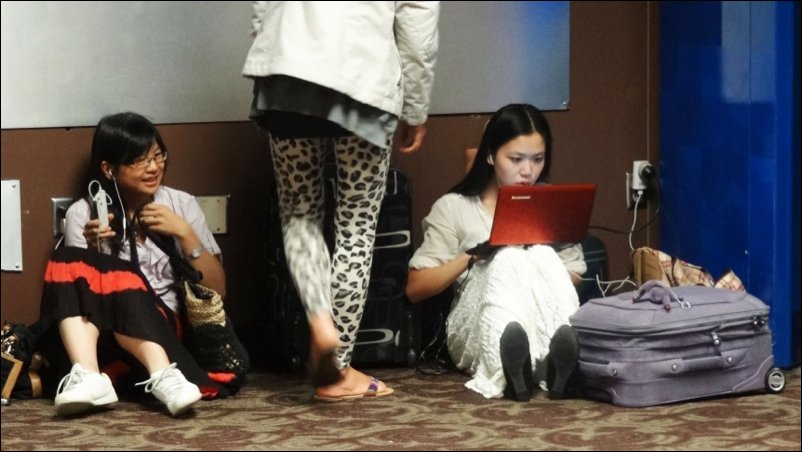 Розетки в аэропортах