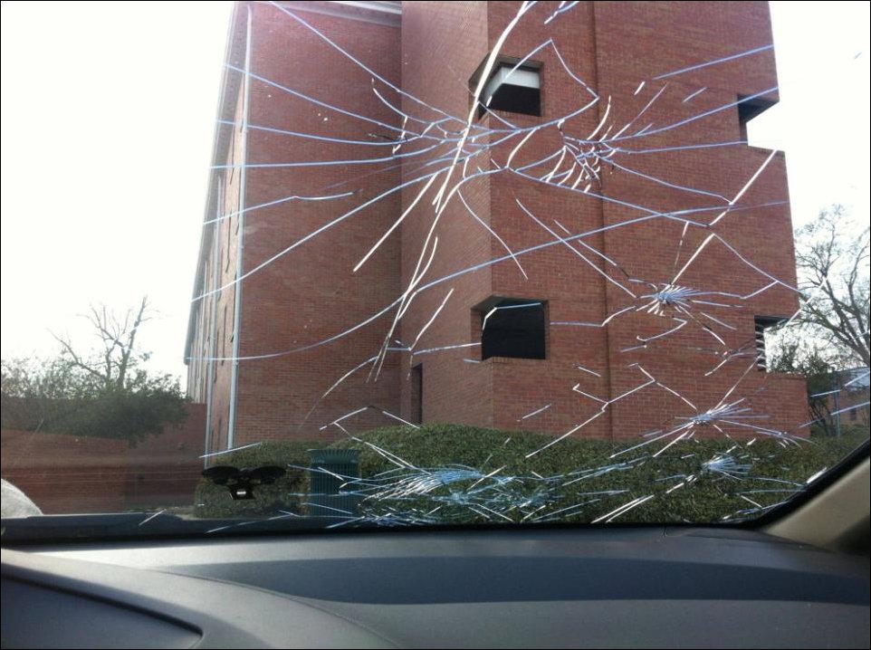 Град размером с теннисный мячик