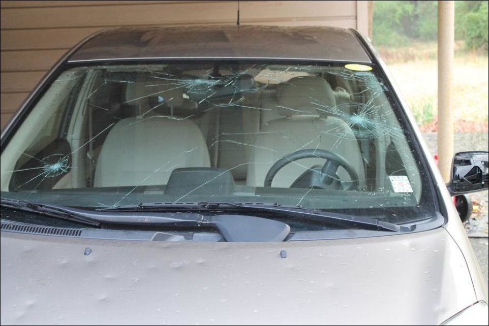 Град размером с теннисный мячик