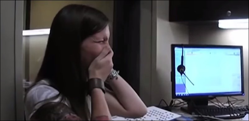 Глухонемые впервые слышат