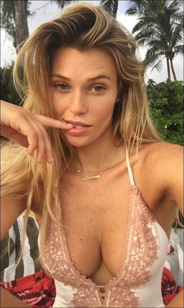 летние девушки