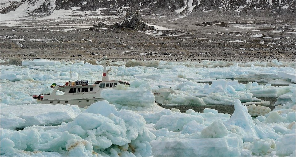 Затеряный во льдах