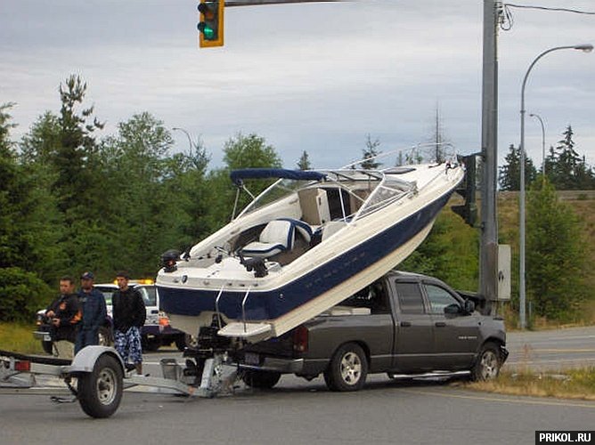 boat-on-the-car-04