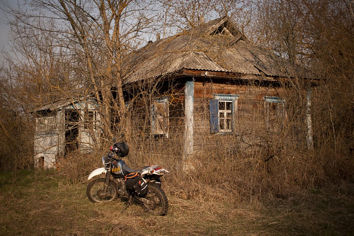 На мотоцикле по чернобыльской зоне