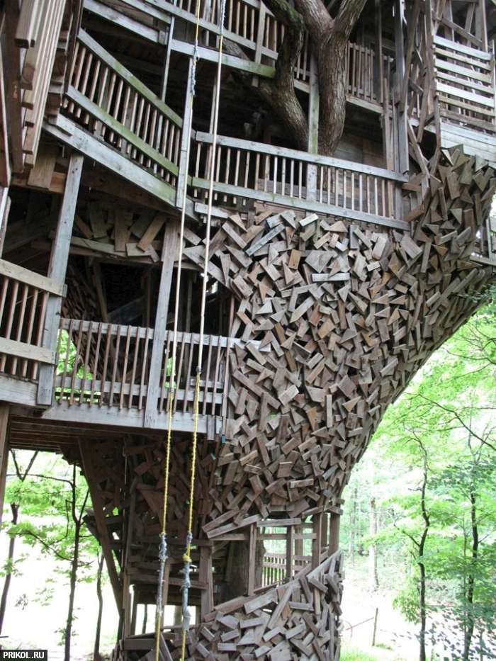 97-feet-treehouse-02