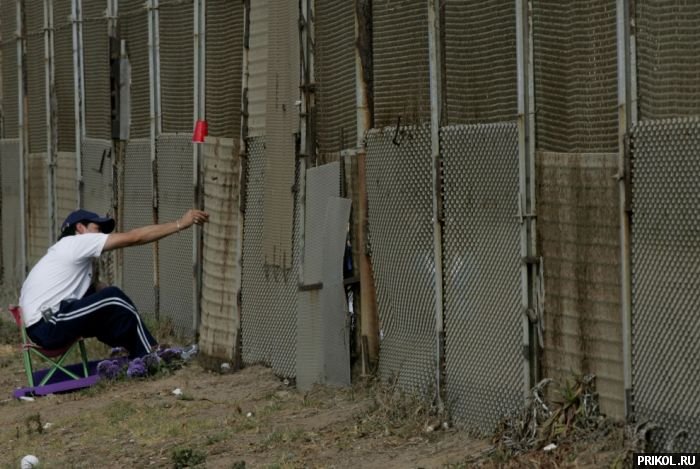 usa-mexico-border-12