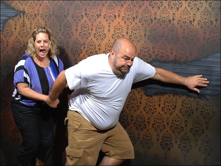 Фото посетителей аттракциона ужасов