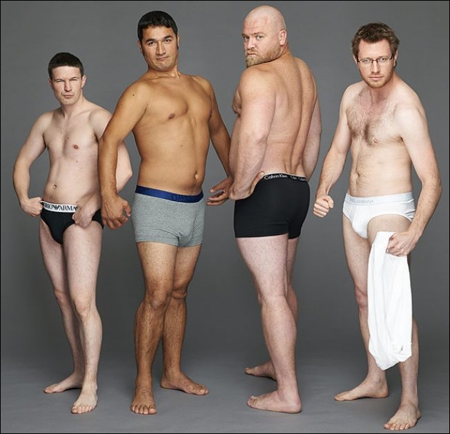 Обычные мужчины в рекламе нижнего белья