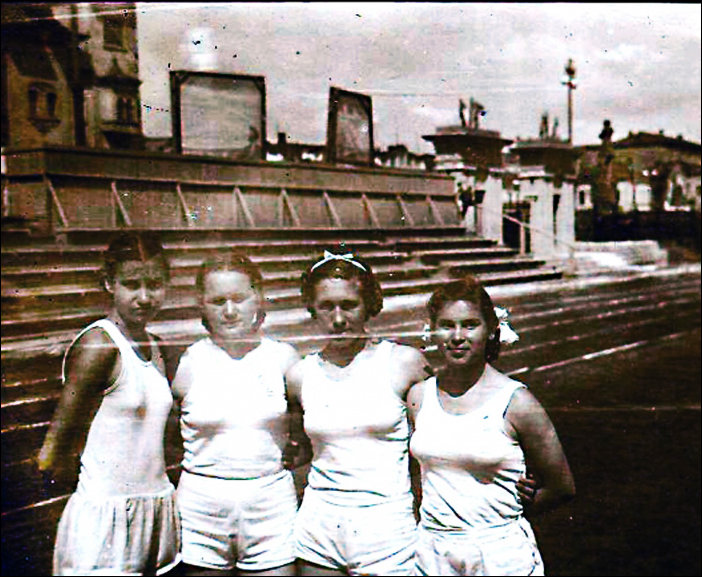 Девушки из СССР