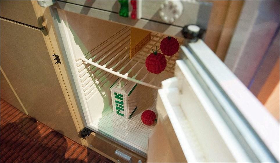 Прицеп-караван из лего