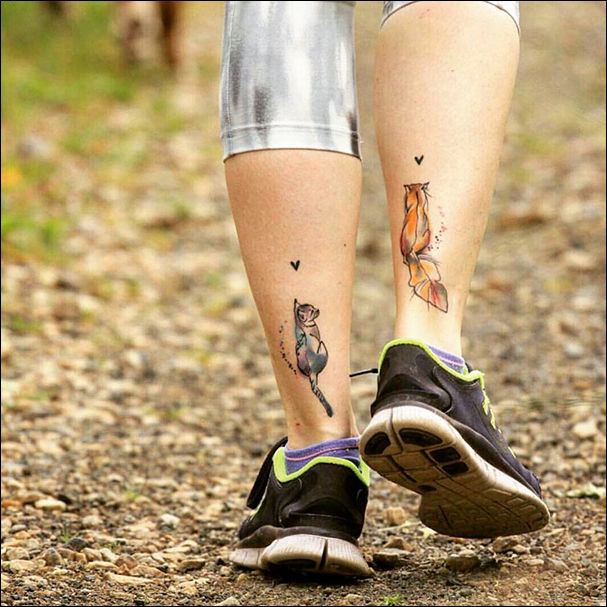 татуировка в виде кошки