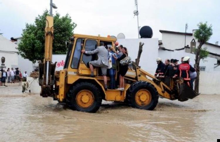 istanbul-flood-09