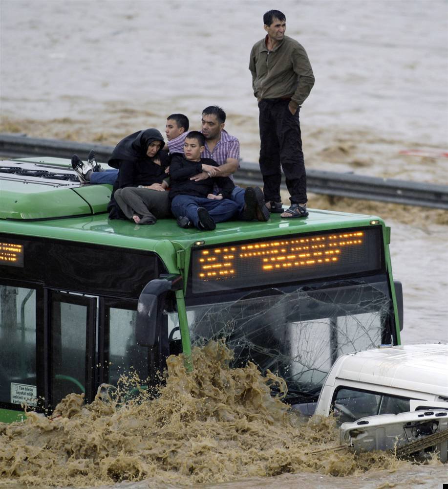 istanbul-flood-19