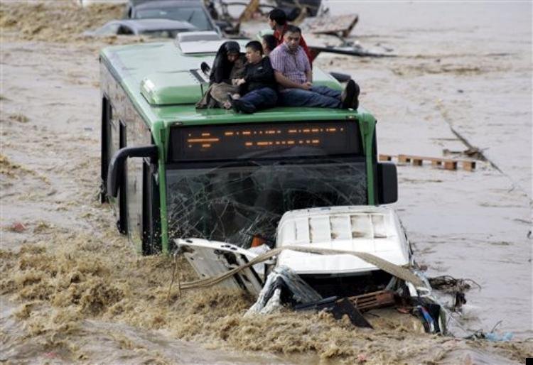 istanbul-flood-31