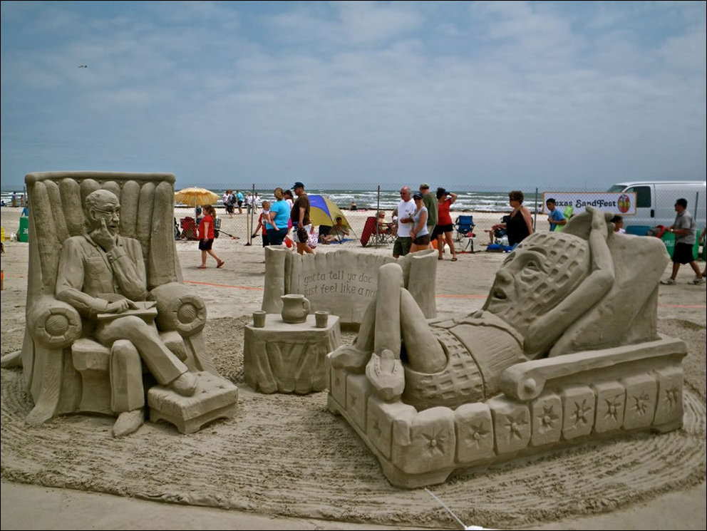 Удивительные скульптуры из песка