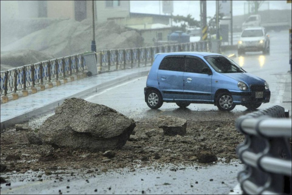 Тайфун Санба обрушился на юг Кореи