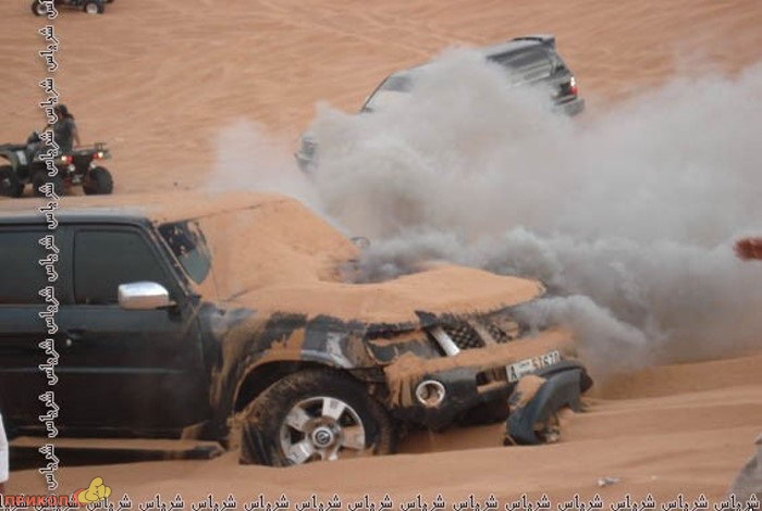 fire-in-a-car-desert08.jpg