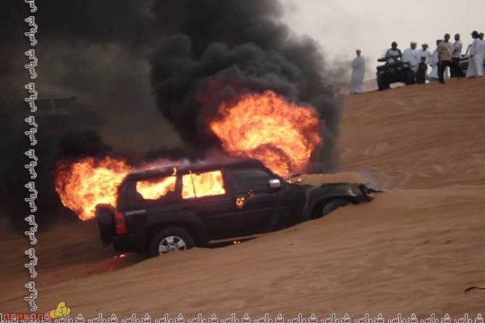 fire-in-a-car-desert13.jpg