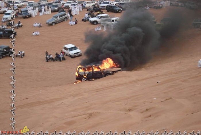 fire-in-a-car-desert14.jpg