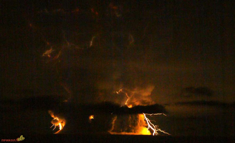 mount-redoubt-volcano-22