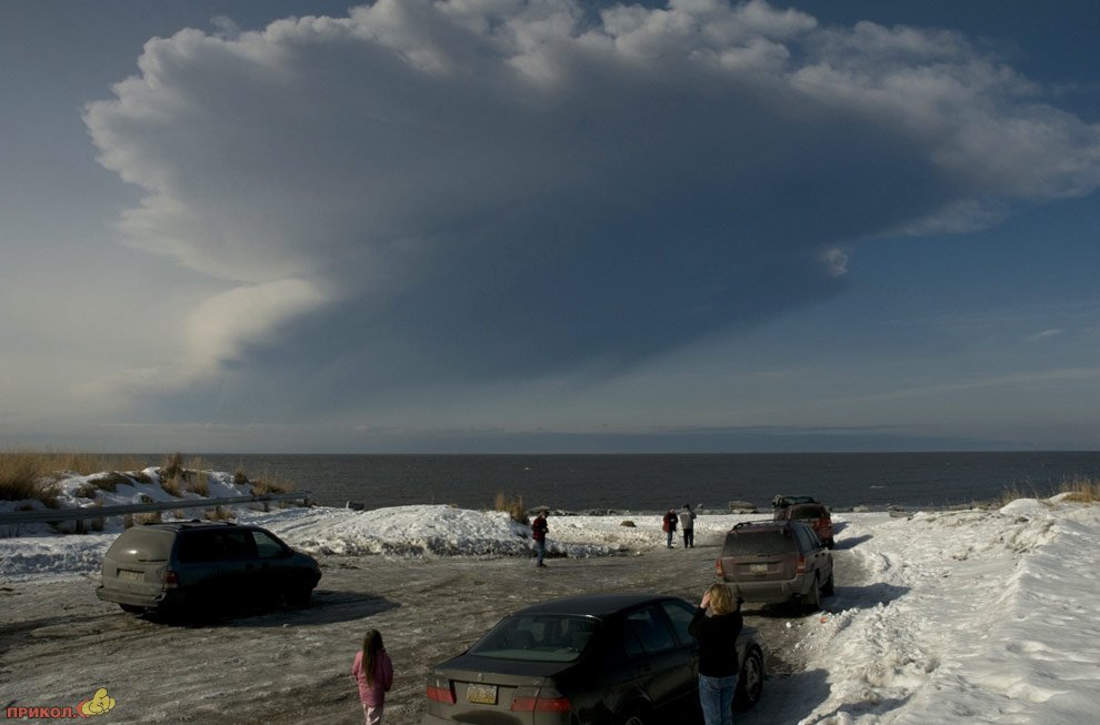 mount-redoubt-volcano-24