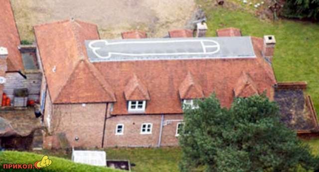penis-painted-on-roof-02