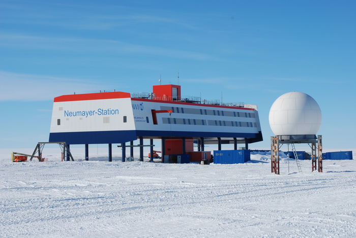 neumayer-antarctic-station-08