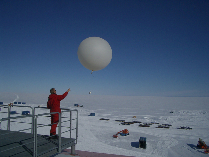 neumayer-antarctic-station-11