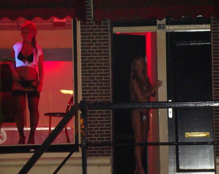 red-light-district-40