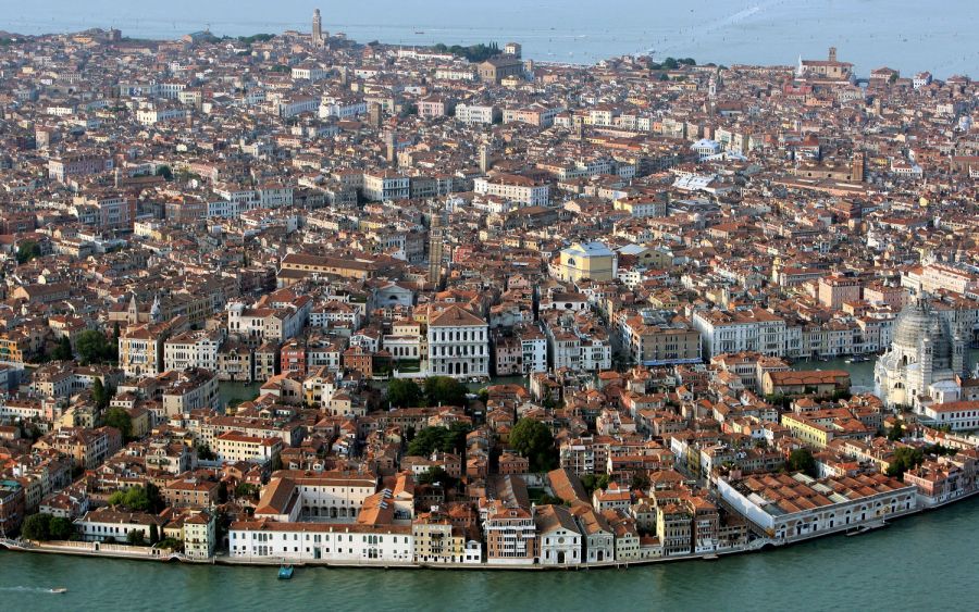 venice-from-above-02