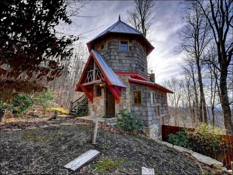 Сказочный домик в лесах Северной Каролины
